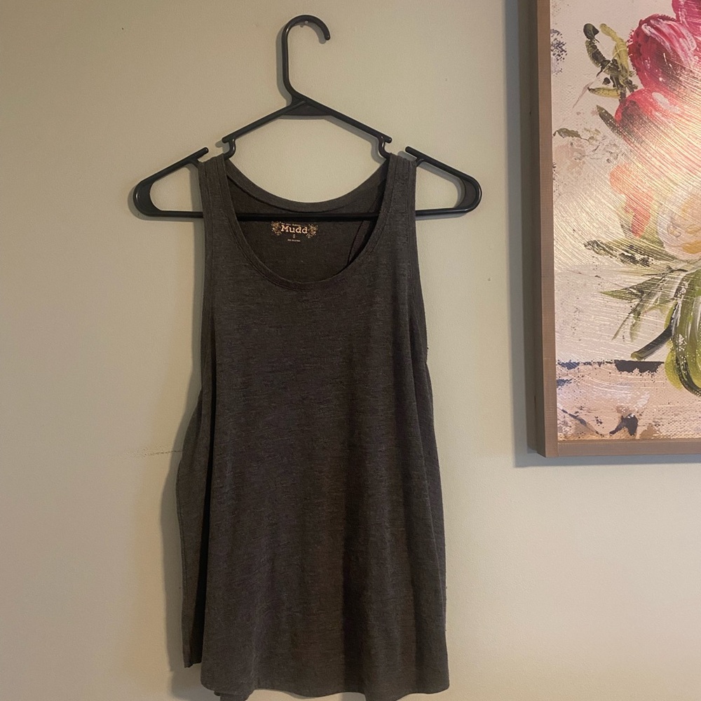 MUDD BRAND EXERCISE TANK